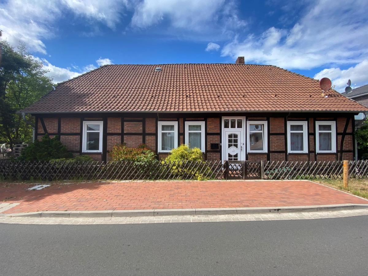 Pension - Monteurzimmer -,, Haus Hilde " Winsen Kültér fotó